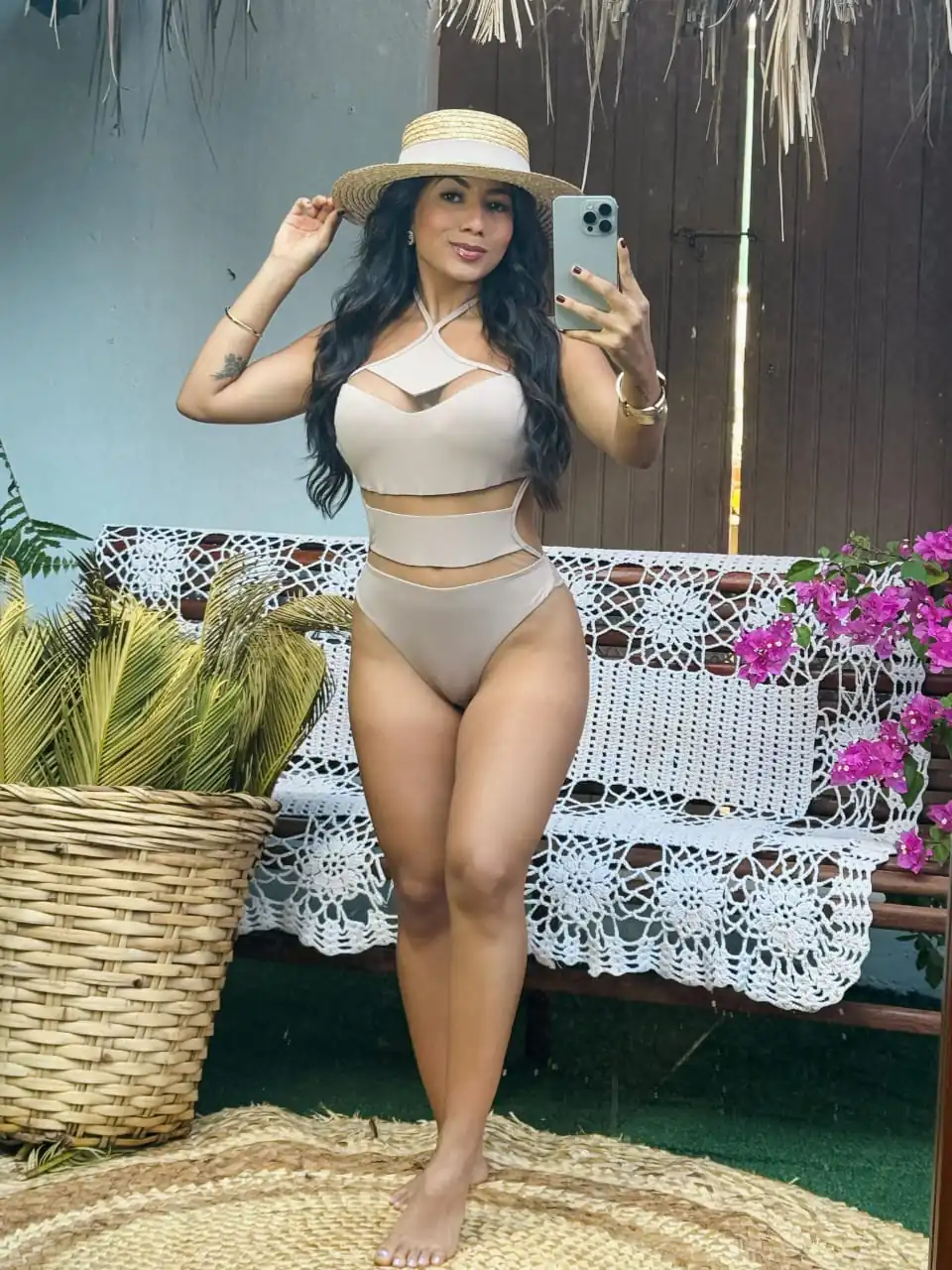 Maiô body rosa tela amarra no pescoço