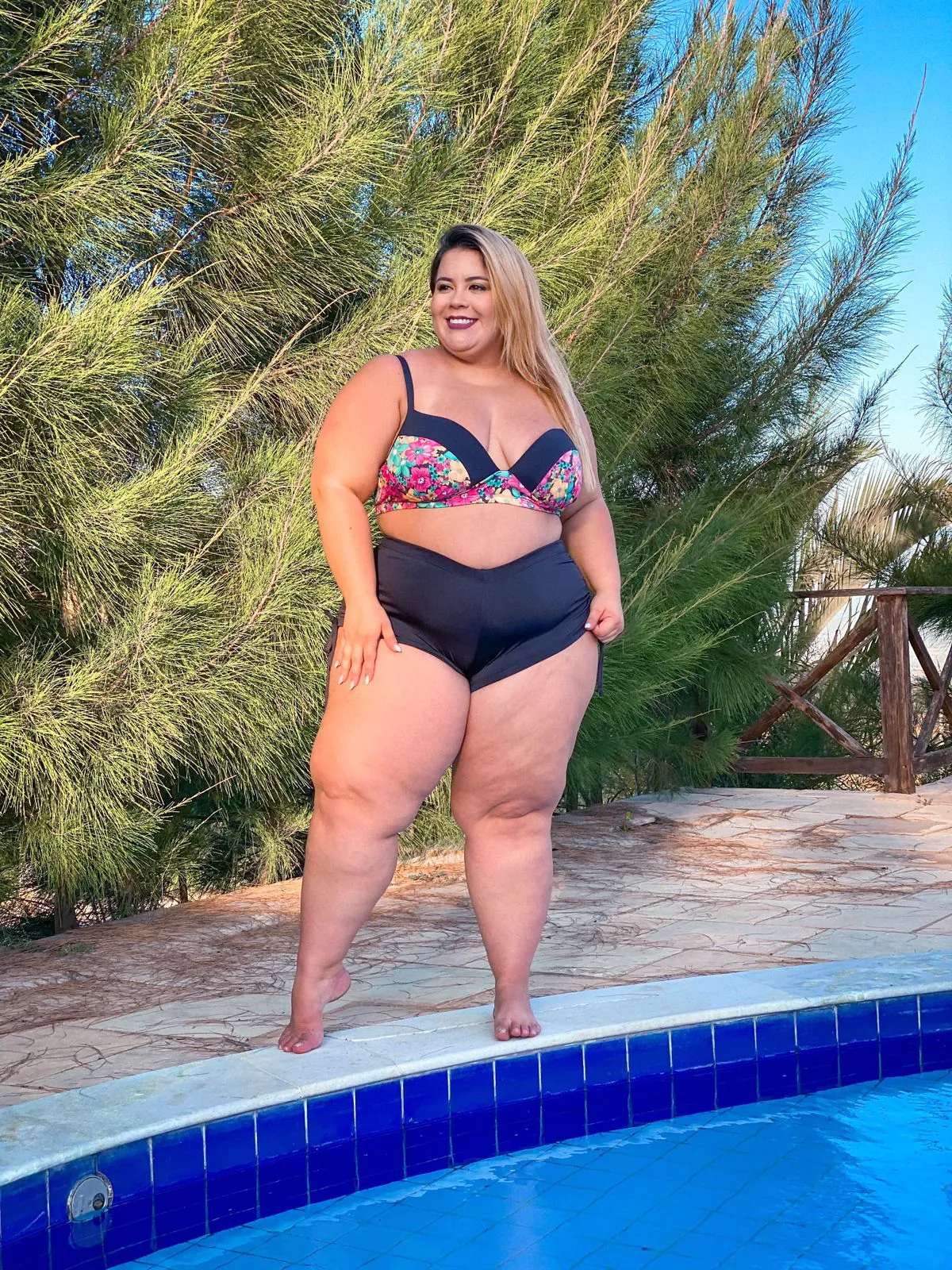 Biquine areia molhada plus coleçao tropical